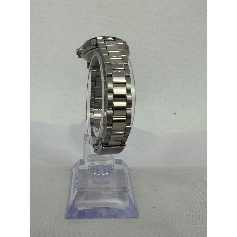 Armitron Durasteel Watch Virginia Slims V Wear Silver Tone White Dial 25/6059 - Picture 3 of 7